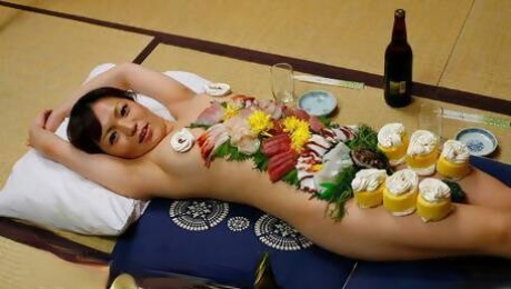 Japanese gal Asuka Ayanami is a food plate, uncensored