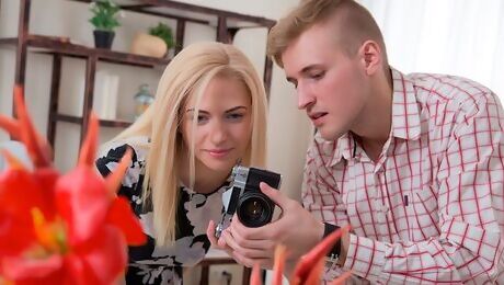 Well-made Alina Blonde's amateur video